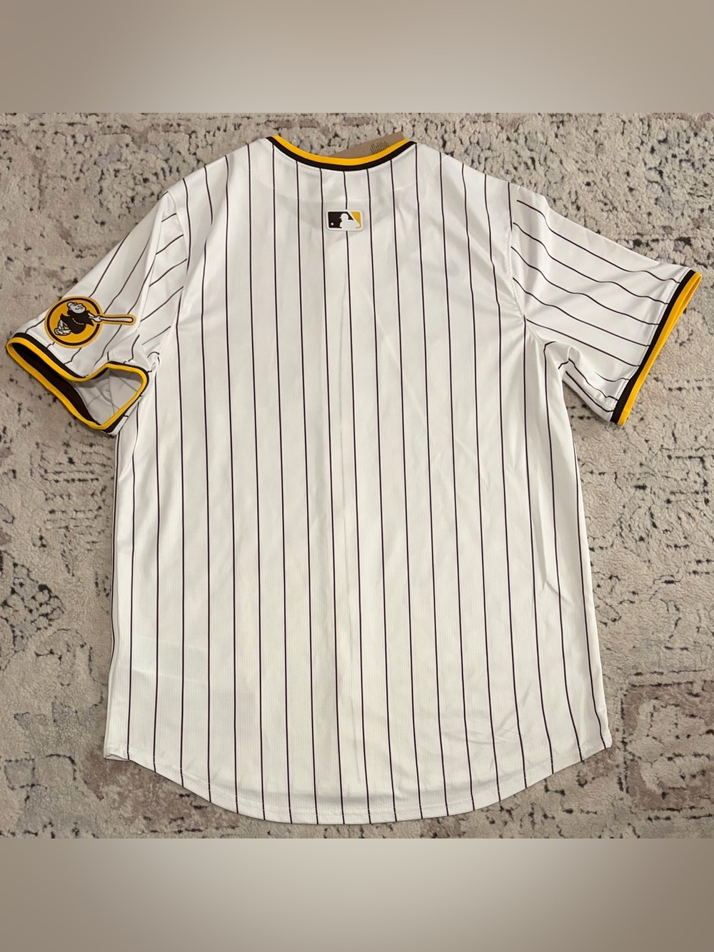 Nike Authentic San Diego Padres Baseball MLB Pinstripe Jersey Men’s Size: Medium - Picture 8 of 9